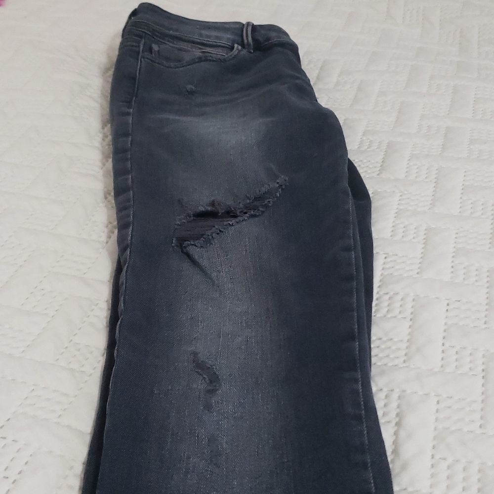 Zara. Basic Denim. Raw Hem Mid -Rise Distressed, … - image 3